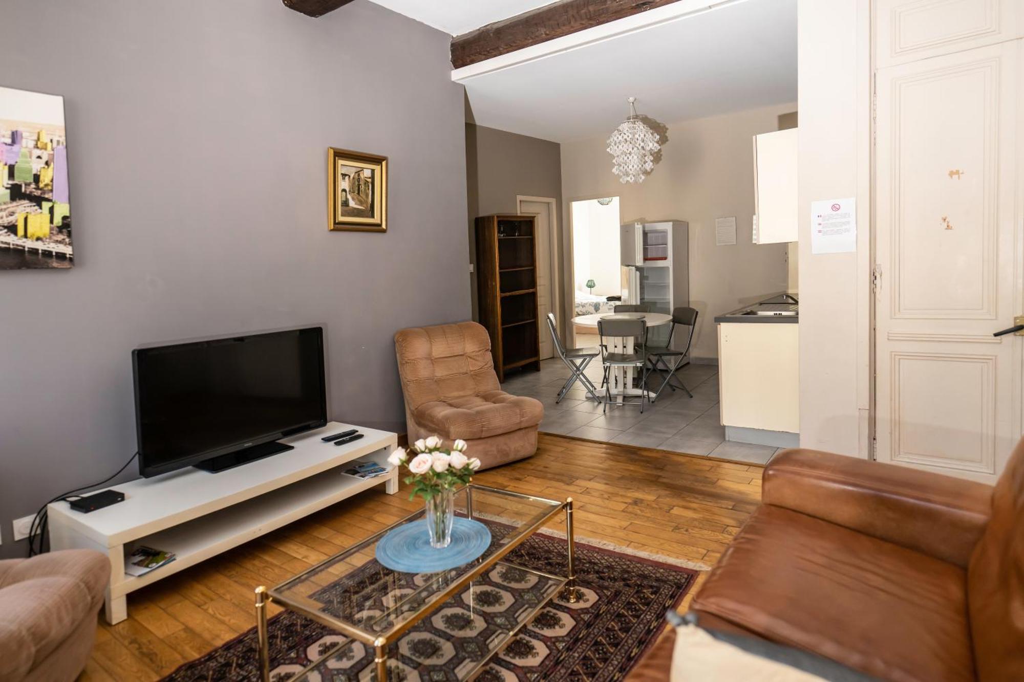 "Air D'Antan"-Meuble De Tourisme 3 Etoiles -Residence "Les Logis De Beziers"-Garage Optionnel-Coeur De Ville-Plages A 16Km ! 外观 照片