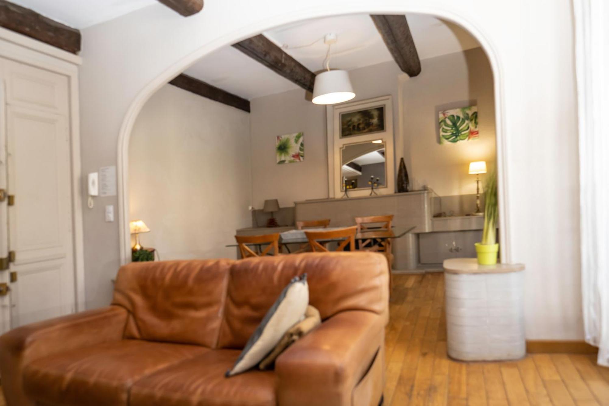"Air D'Antan"-Meuble De Tourisme 3 Etoiles -Residence "Les Logis De Beziers"-Garage Optionnel-Coeur De Ville-Plages A 16Km ! 外观 照片